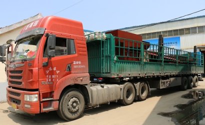 發(fā)山東棗莊礦務(wù)局Q3750環(huán)軌通過式拋丸清理機(jī)第3車