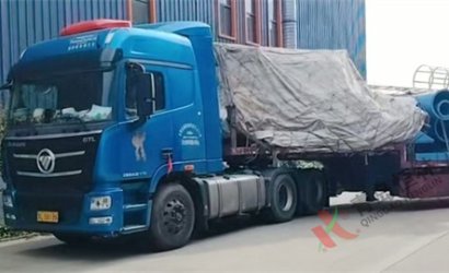 青島市恒林工業(yè)集團發(fā)四川某上市公司Q3730雙吊鉤式拋丸清理機